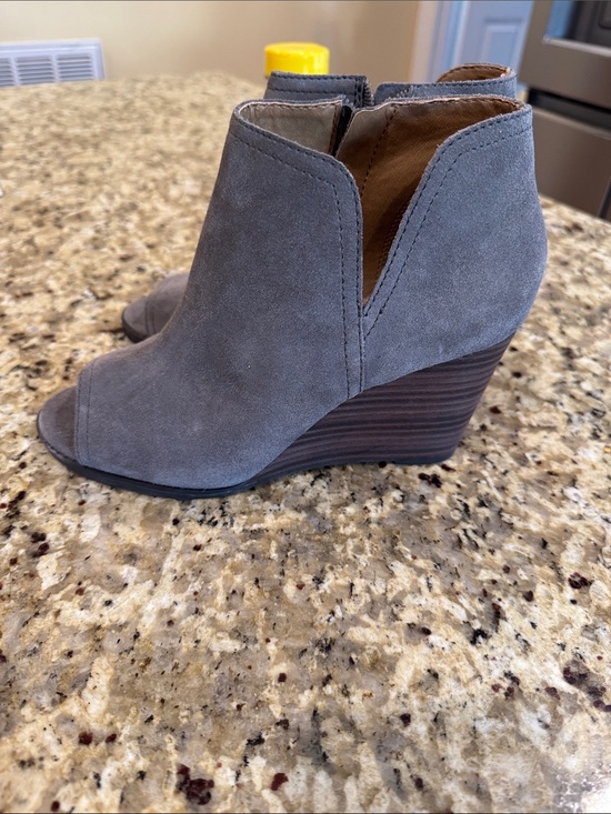 Lucky Brand Shoes - Lucky Brand Women’s Gray Suede Peep-Toe Wedge Booties Size 7 1/2